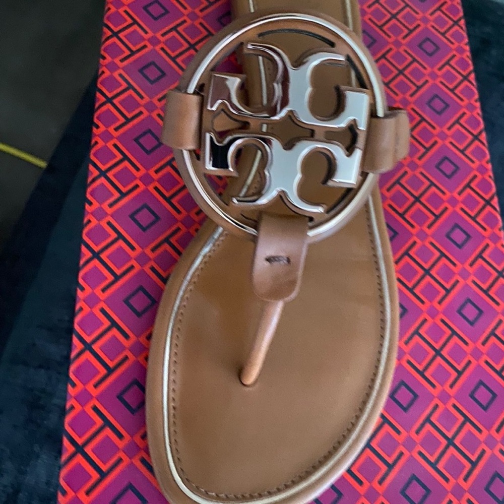 Tory Burch Sandles